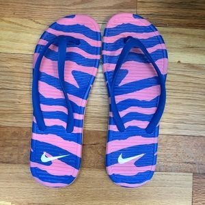 Nike flip flops